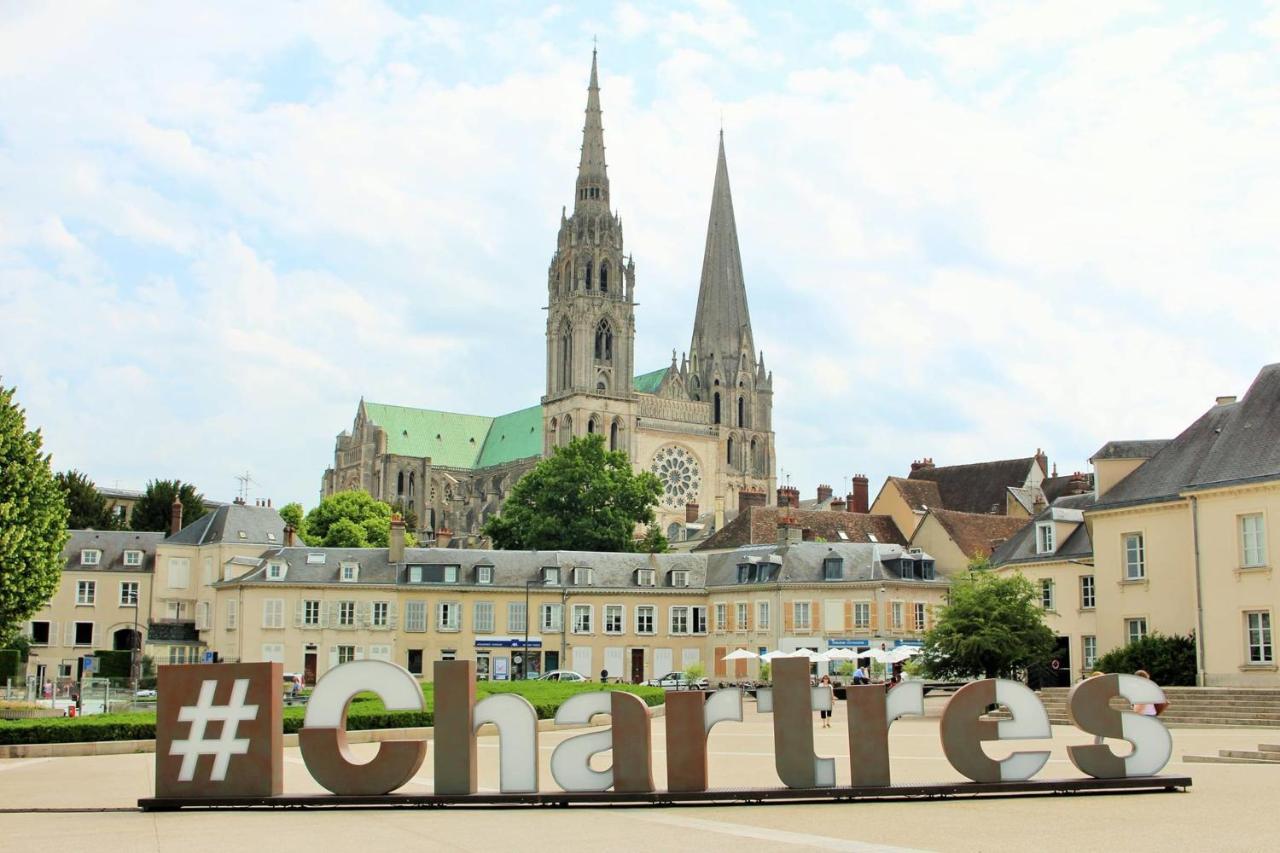 Les Clochers D'or Chartres